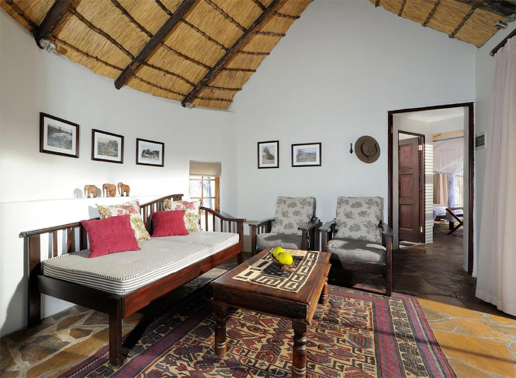 Onguma Forest Camp Namutoni Ngoại thất bức ảnh